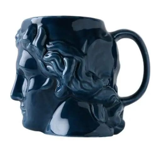 Besondere Tasse Skulptur